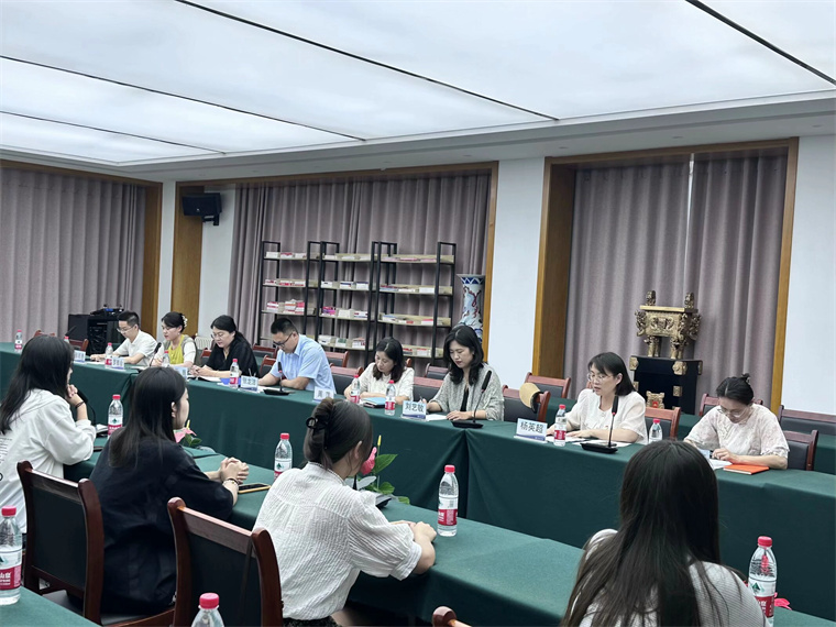 教育学院2024届毕业生座谈会圆满落幕